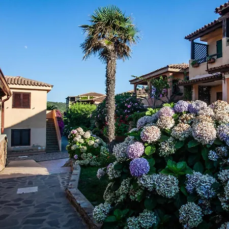 Baia De Bahas Garden - Klodge Apartamento